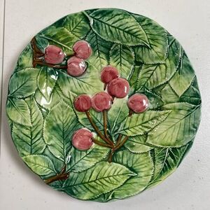 EUC Neiman Marcus Hand Painted Majolica Ceramic Plate Green Leaf Cherries